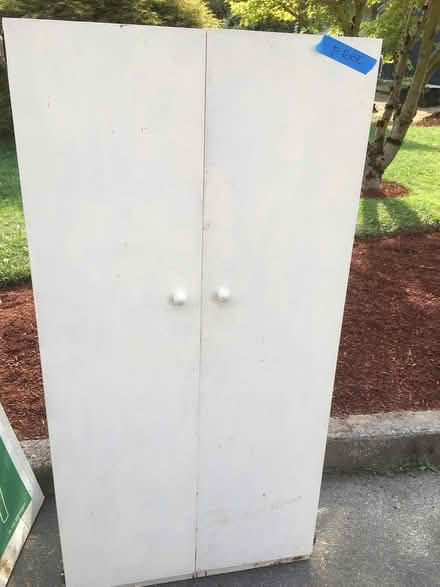 Photo of free Wood cabinets (Keizer Terrace green) #1