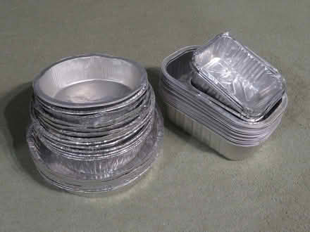 Photo of free various aluminium tin foil dishes for pies or loaves (Addiscombe CR0) #2