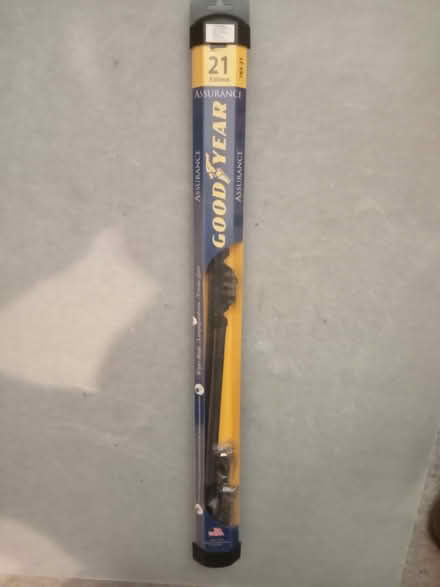 Photo of free Windscreen wiper blade 530mm (Saint George's CO2) #1