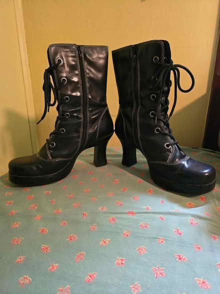 Photo of free Vintage Black Boots Size W11 (West 7th) #3