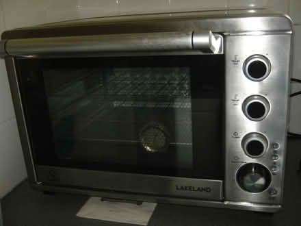 Photo of free Lakeland oven (Llangammarch LD4) #1