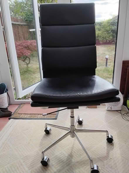 Photo of free Executive chair (Cambridge CB1) #2