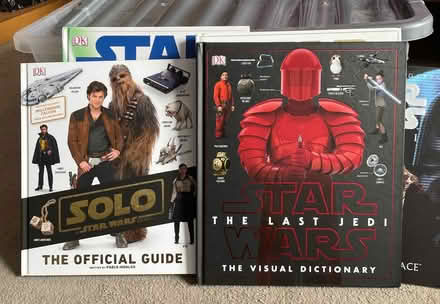 Photo of free 5 Star Wars visual dictionaries (Golden Green TN11) #2