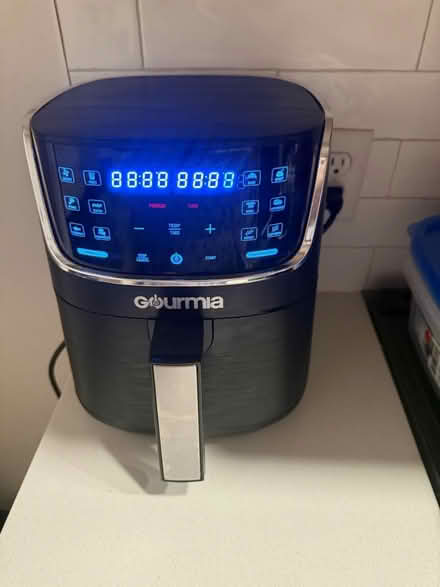 Photo of free Gourmia Air Fryer (Southwest DC-Navy Yard) #1