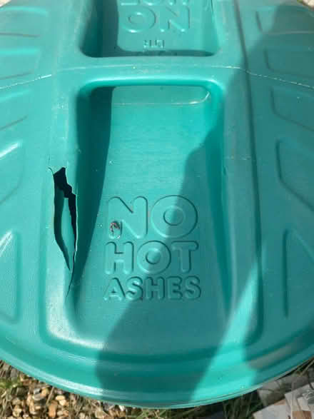 Photo of free Garden bin (Portslade by Sea BN41) #3