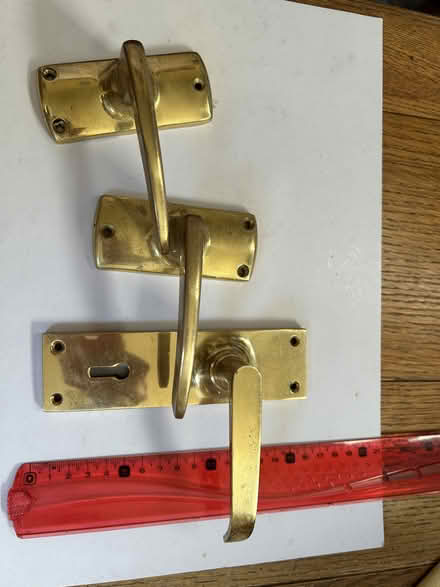 Photo of free Three door handles (Wells BA5) #1