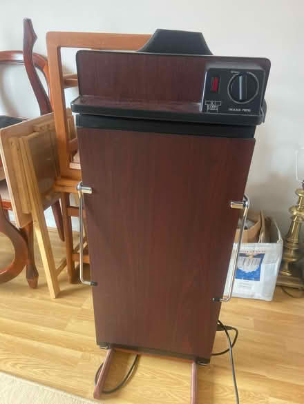 Photo of free Men’s Trouser Press (Prescot Merseyside) #1