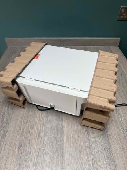 Photo of free HP Deskjet 2710e Printer. Comes in box. Good condition. (Southsea PO4) #4
