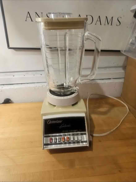 Photo of free Oster Blender pitcher (Palmyra) #2