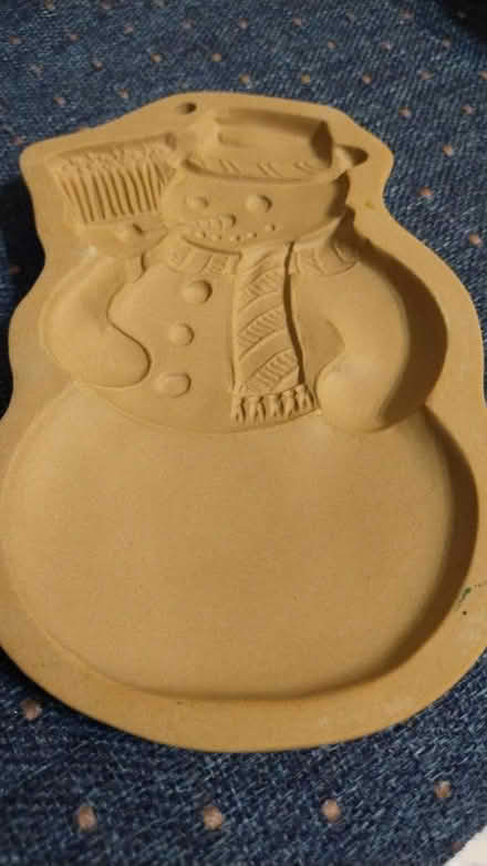 Photo of free Snowman mold (Allen) #1