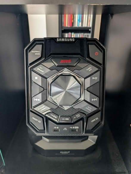 Photo of free Stereo/cabinet/speaker stands (Square One) #2