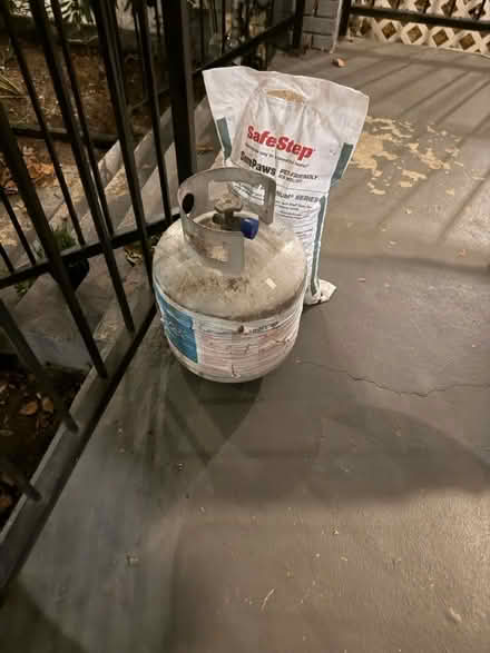 Photo of free Propane tank (Eckington) #1