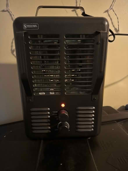 Photo of free Small space heater (Elverson) #2