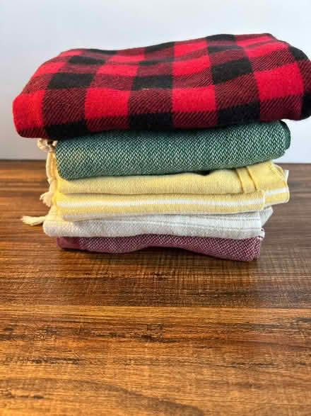 Photo of free (5) Dish Towels Good Used Cond (Owings Mills,MD) #1
