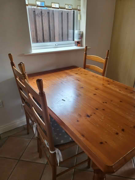 Photo of free Kitchen table and 4 chairs (Castleknock, Dublin 15) #1
