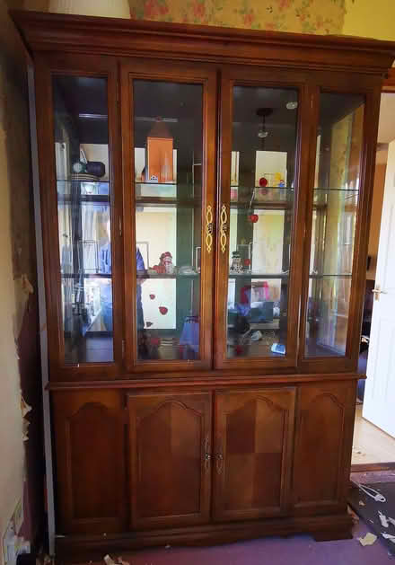 Photo of free Display Cabinet (Low Valleyfield KY12) #1