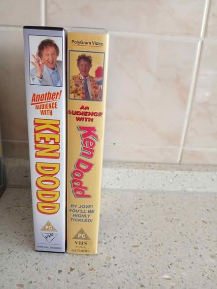 Photo of free Ken dodd videos (LU1. Caddington) #1