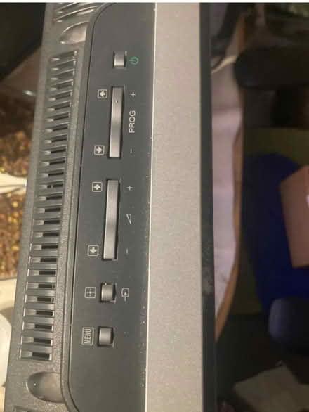 Photo of free Sony Bravia 26” TV - KDL-26S2010 LCD TV with HDMI (Lemsford AL8) #2