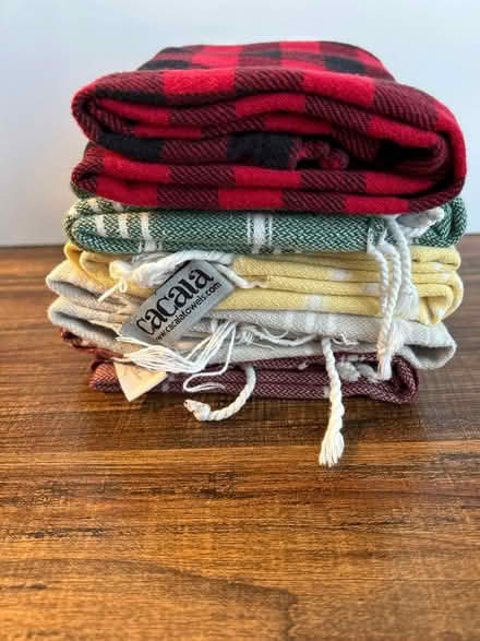 Photo of free (5) Dish Towels Good Used Cond (Owings Mills,MD) #2