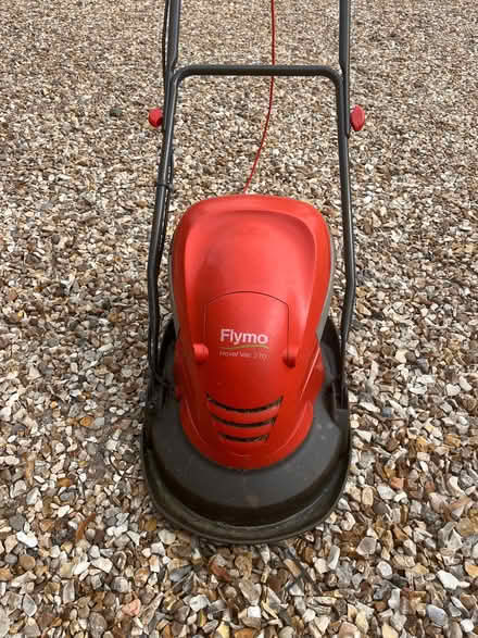 Photo of free Flymo Hover Vac 270 Electric Hover Lawn Mower (Woodhouse Eaves LE12) #1
