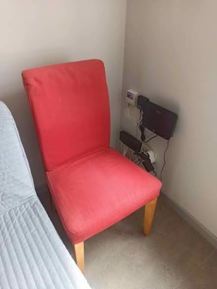 Photo of free 5 chairs (Ghent) #2
