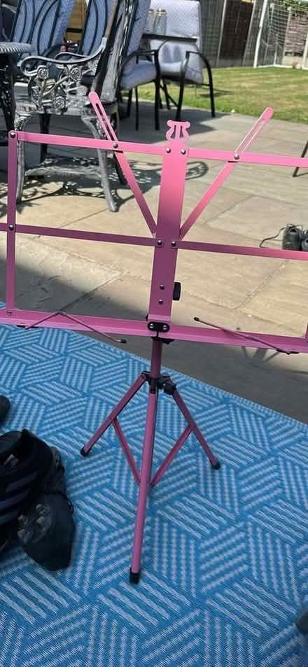 Photo of free pink music stand (Moor Allerton LS17) #1