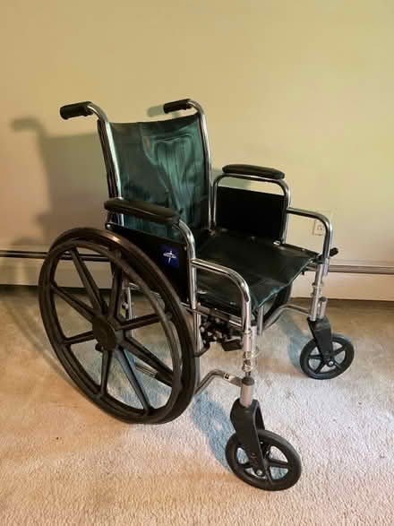 Photo of free Wheelchair with cushion & foot Rest (Rocky hill) #4