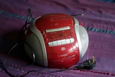 Photo of free Matsui Radio/CD (Dunblane FK15) #1