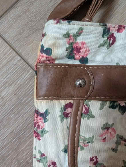 Photo of free New Look Handbag (Carmarthen) #4