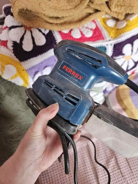 Photo of free Ferrex mouse sander (Radcliffe M26) #1