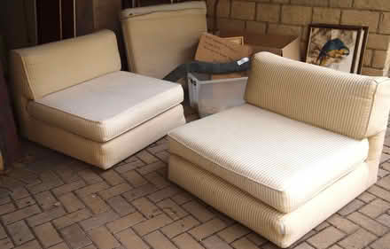 Photo of free two sofa chairs (Oakwood LS8) #1