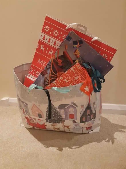 Photo of free Gift bags (Chineham RG24) #1