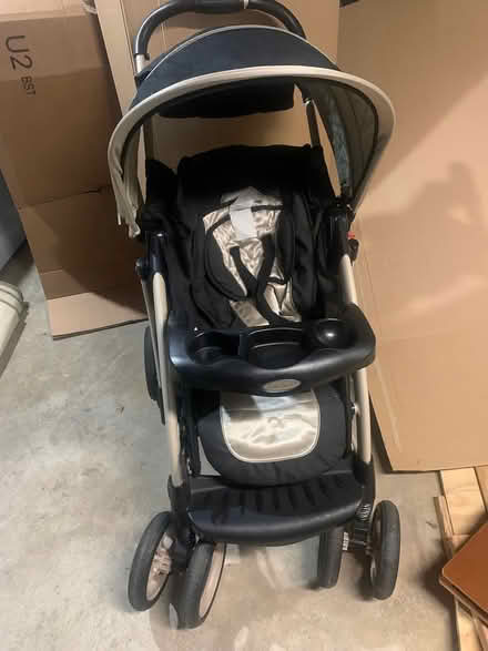 Photo of free Graco Reversal Stroller (Paterson) #1