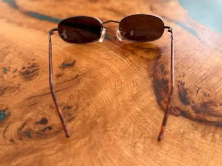 Photo of free Ladies Sunglasses (GU22) #3