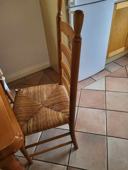 Photo of free Kitchen table and 4 chairs (Castleknock, Dublin 15) #2