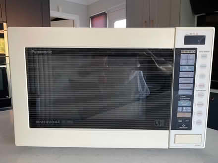 Photo of free Microwave (Craiglinn G68) #1