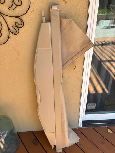 Photo of free 2008 Lexus RX Cargo Cover (Saratoga Woods) #1