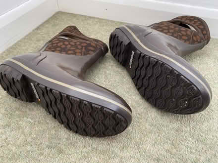 Photo of free Bogs brown women's wellies - 9/40 (NW10) #4