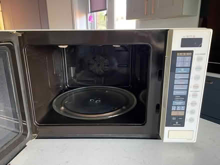 Photo of free Microwave (Craiglinn G68) #2
