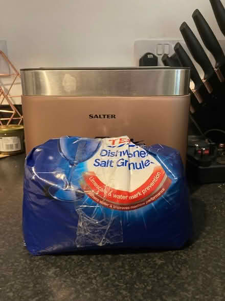 Photo of free dishwasher salt (Aberthin, Cowbridge CF71) #2
