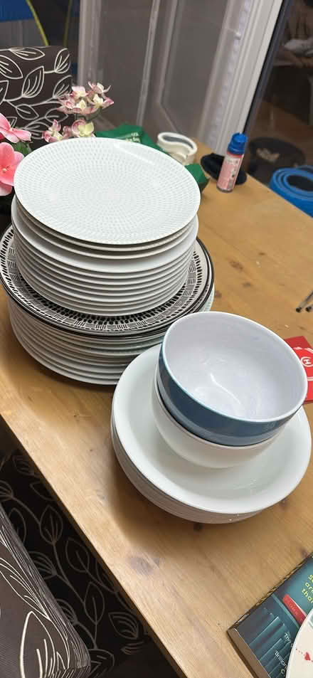 Photo of free Plates, Side Plates and Bowls (Litherland L21) #3