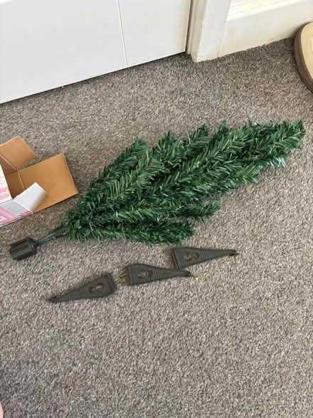 Photo of free 2 ft - 60 cm Christmas Tree (Woodingdean BN2) #2
