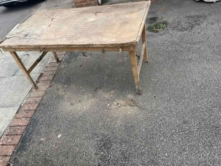 Photo of free Wallpaper pasting table (New Barnet EN4) #2