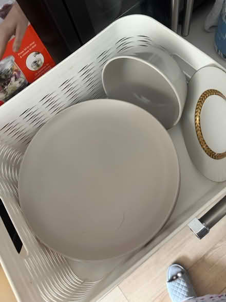 Photo of free Dishes/Other kitchen items (Southwest DC-Navy Yard) #3