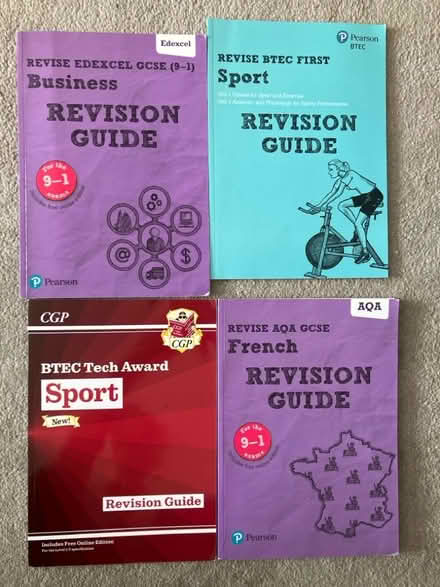 Photo of free GCSE / btec study guides (Wboro station area NN8) #1