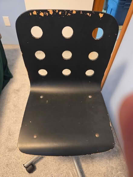 Photo of free Ikea swivel chair (Kitsilano - Vancouver) #1