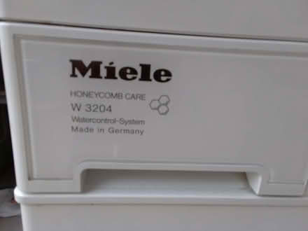 Photo of free washing machine (New Zealand DE22) #2