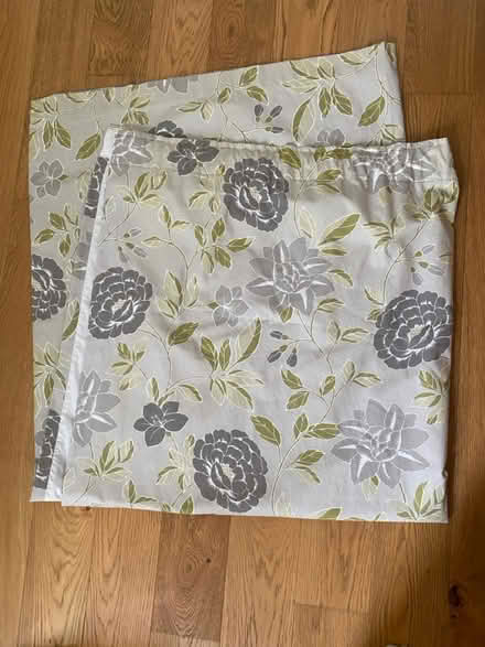Photo of free Curtain (Hither Green SE13) #1