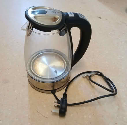Photo of free Glass kettle (Hailsham BN27) #1