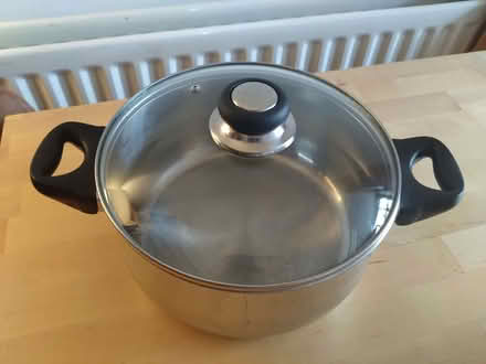 Photo of free Two matching stainless steel cooking pots (BT17) #3